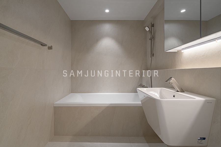 b0b49f536fa3414f6eb580b3df846e10_1777450031_4154.jpg